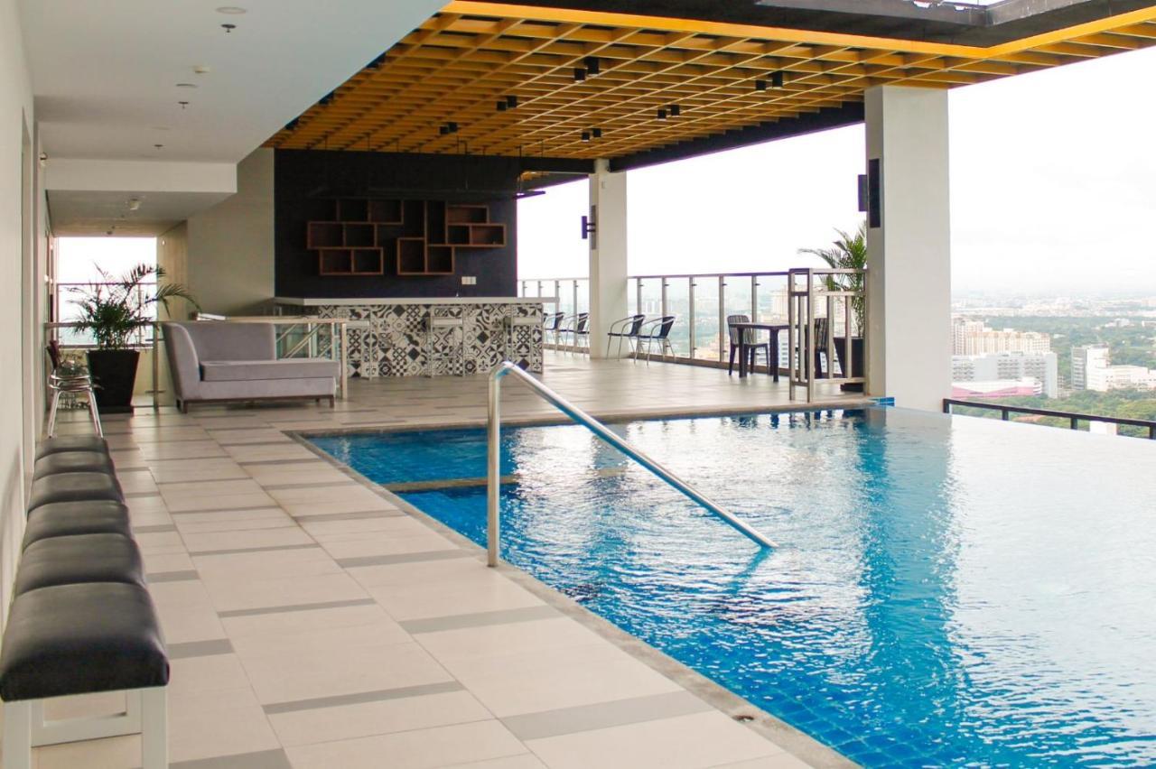 The Residences At Bcct Taguig Exterior photo