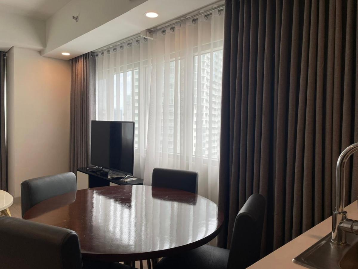 The Residences At Bcct Taguig Exterior photo